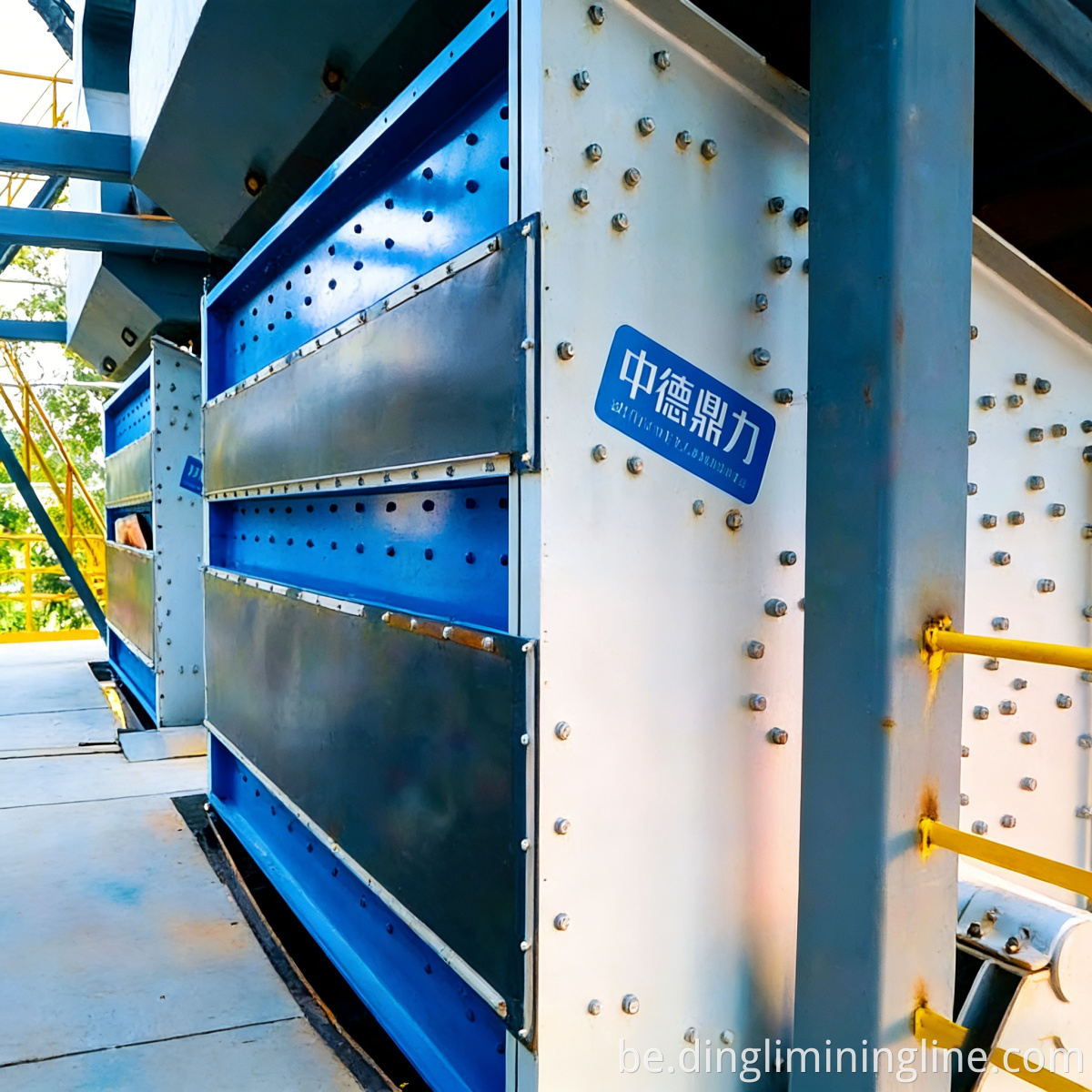 Safe Operation Sand Aggregate Line